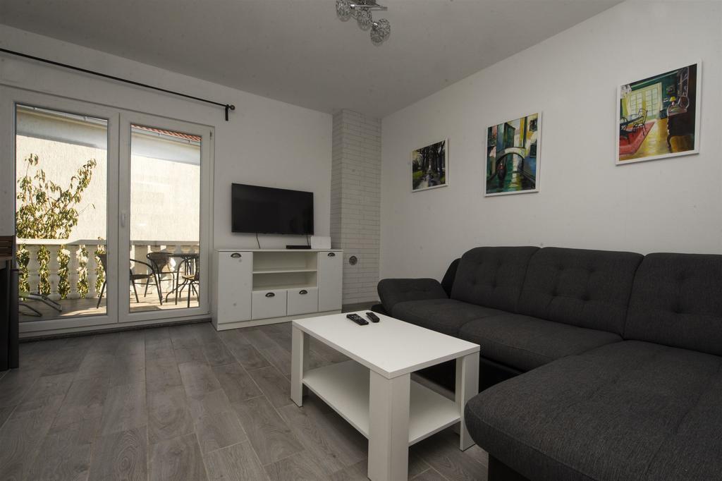 Apartment Jure Slatine Extérieur photo